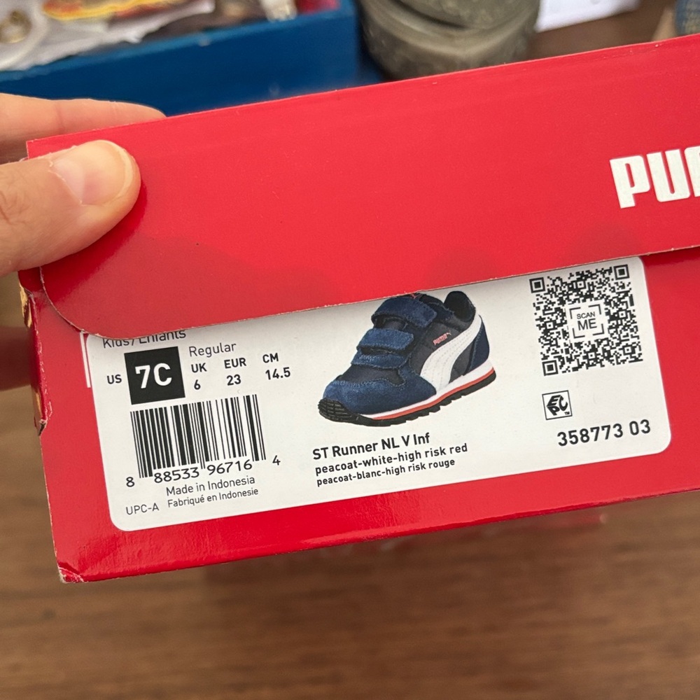 Puma Kids ST Runner NLV Sneakers - Navy and White